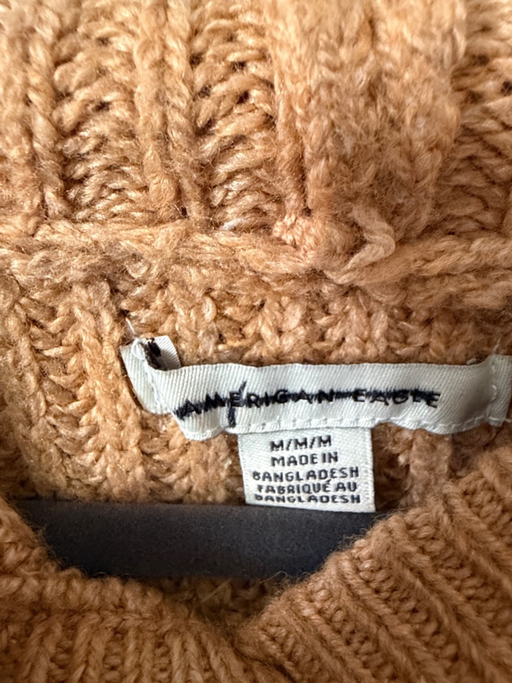 American Eagle Outfitters Women’s Camel Oversized Hoodie Sweater - Picture 2 of 6